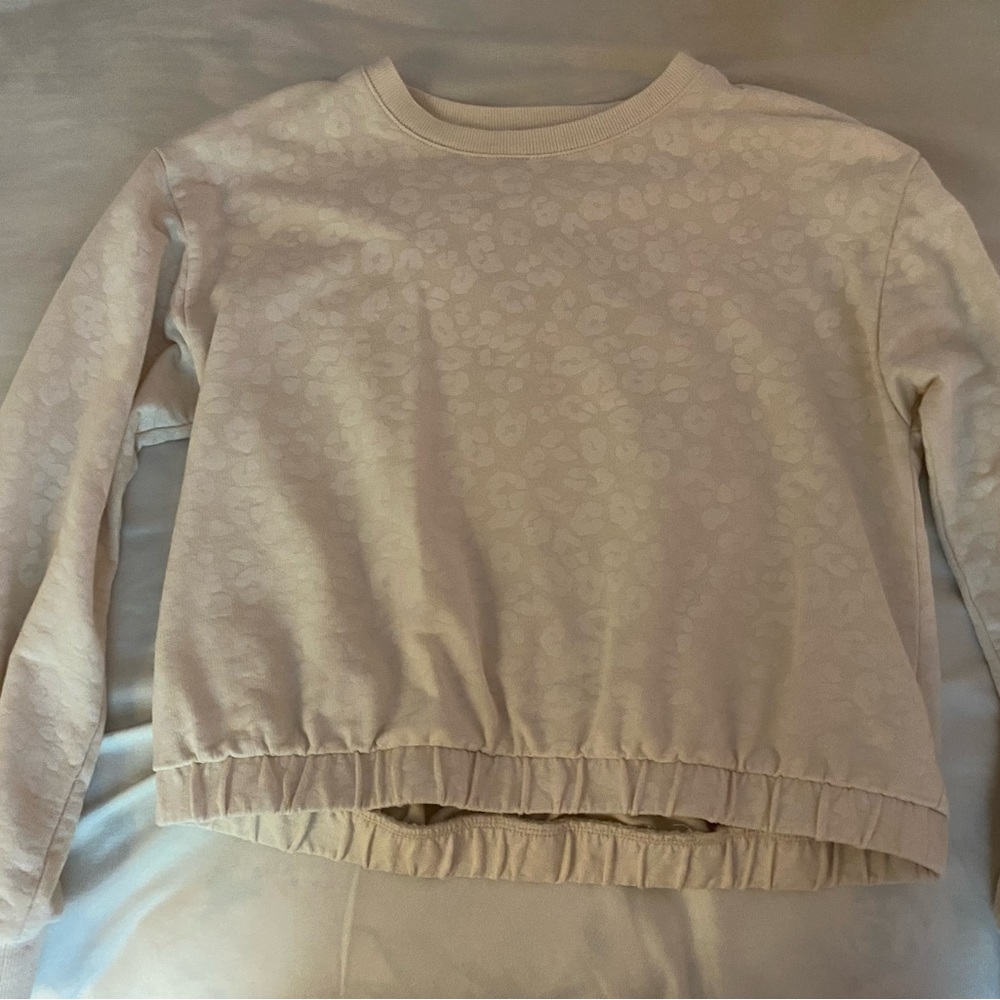 Z Supply Cream & white cheetah print crewneck